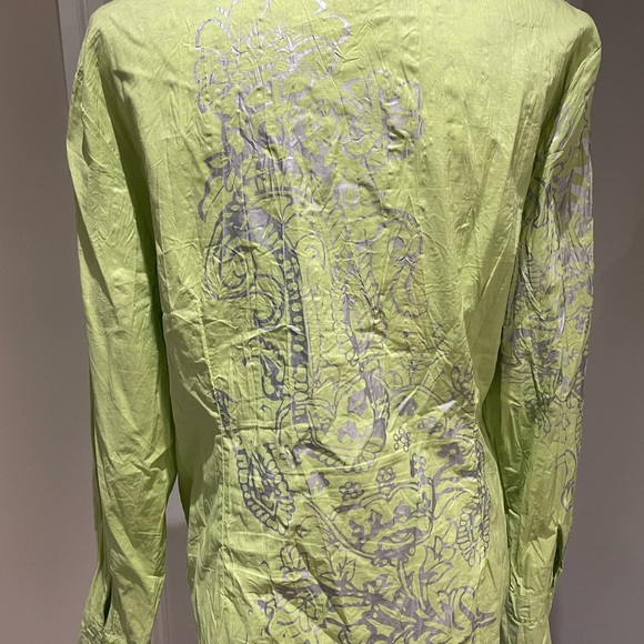 Chartreuse colored blouse with grey stenciling on front, one sleeve and back - Picture 9 of 11